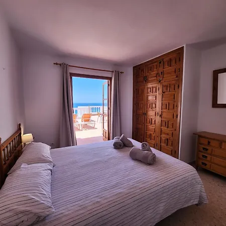 R838 Capistrano Playa 213 アパート ネルハ